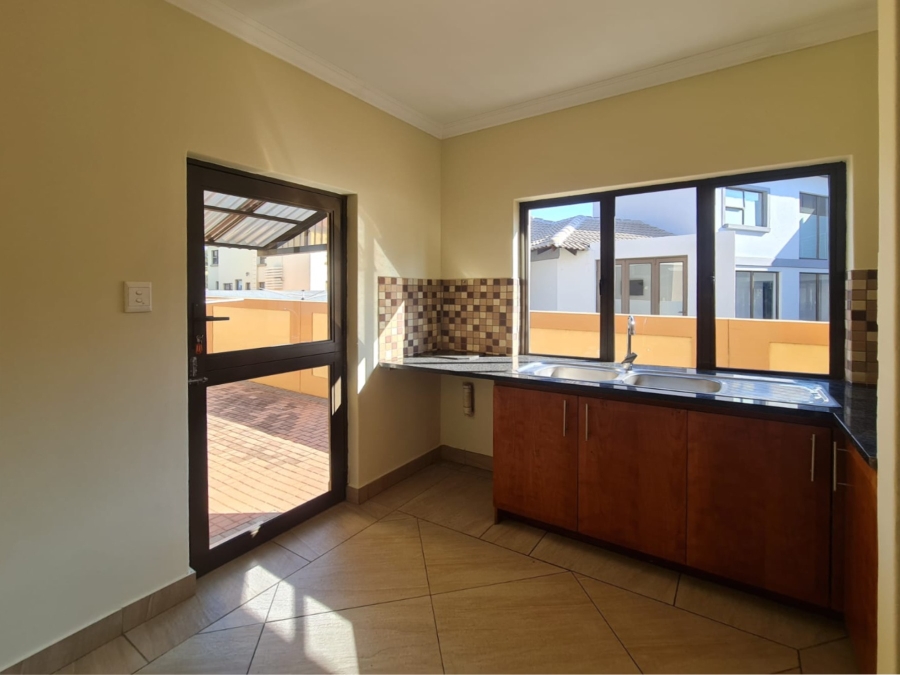 To Let 3 Bedroom Property for Rent in Xanadu Eco Park North West